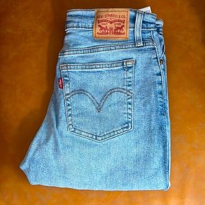 Levi’s Straight leg jeans